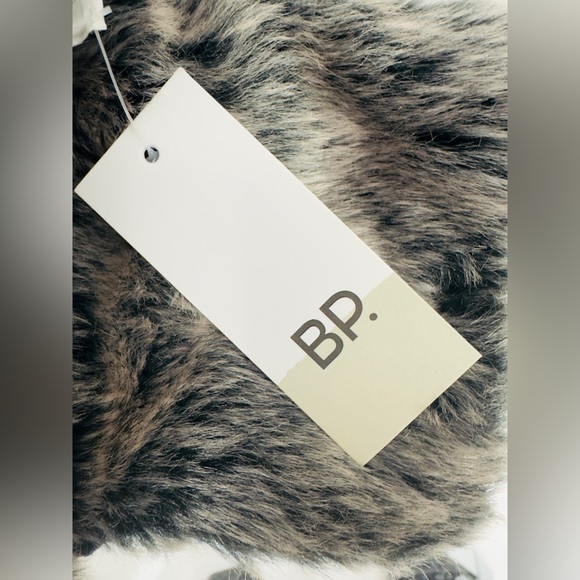 BP Nordstrom Fair Isle Faux Fur Trapper Knit Hat In Blue Multi Color, O/S. NWT - Picture 5 of 6